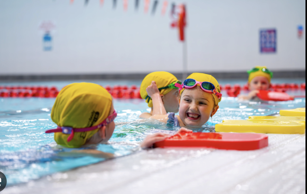 Children swimming lesson